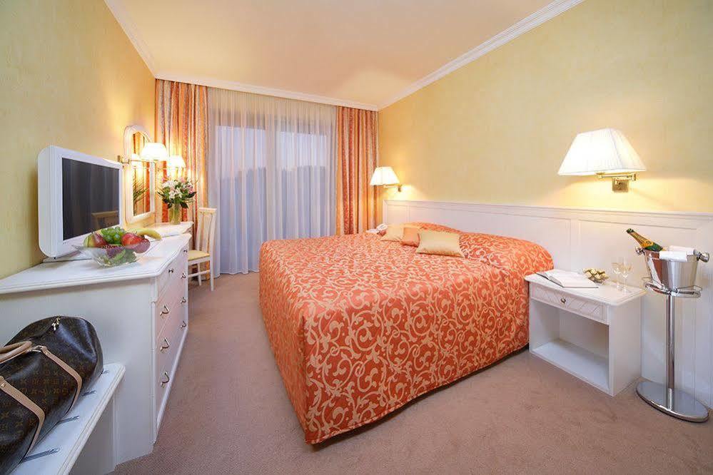 Residence Hotel Donovaly Exterior photo